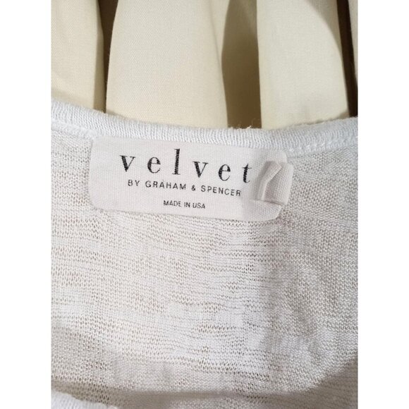 Velvet By Graham And Spencer Gorgeous White top with Peek hole Womens Small Clas - Picture 2 of 5
